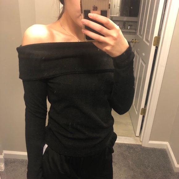 Zara Sweaters - Zara Off Shoulder Sweater